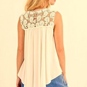 Molly Bracken Boho Lace Cream Top. S
